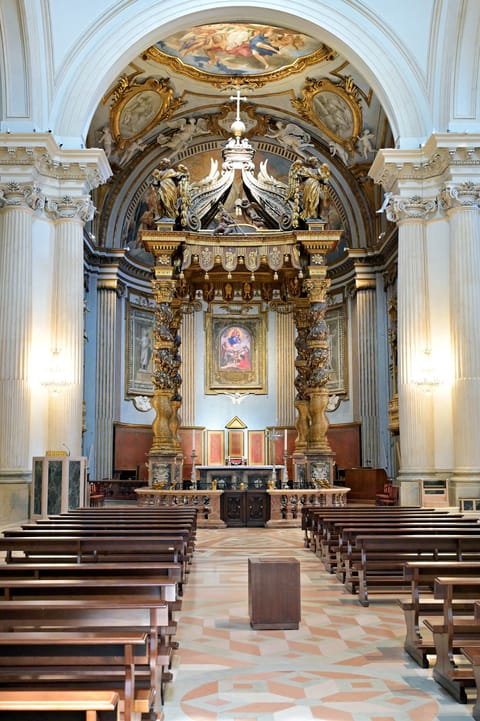 Baldacchino: dettaglio